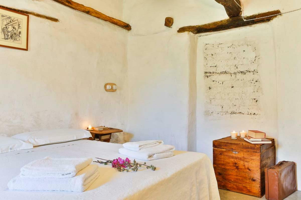 Mario Cesare - Exclusive B&B Gergei Exteriör bild