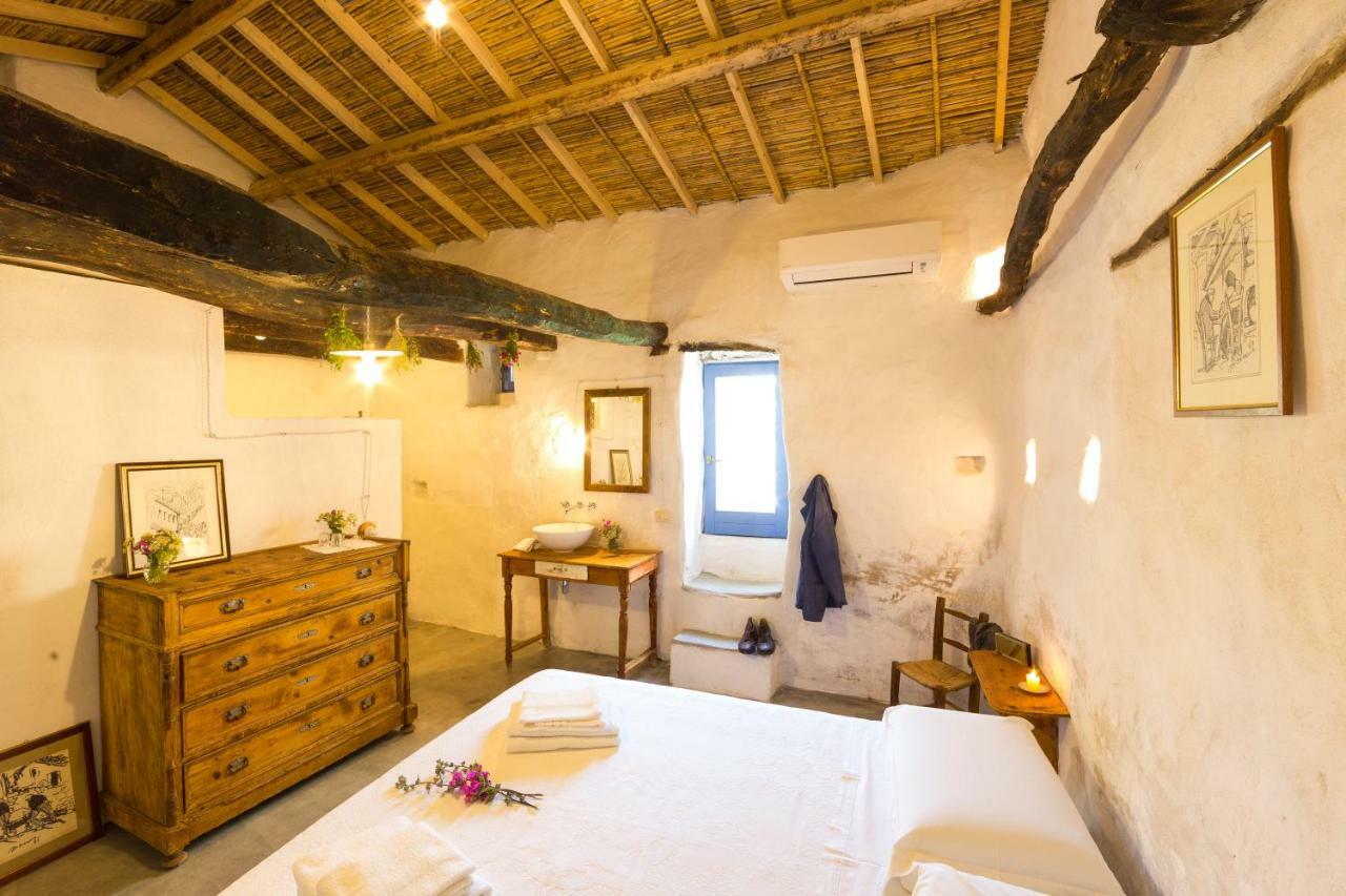 Mario Cesare - Exclusive B&B Gergei Exteriör bild